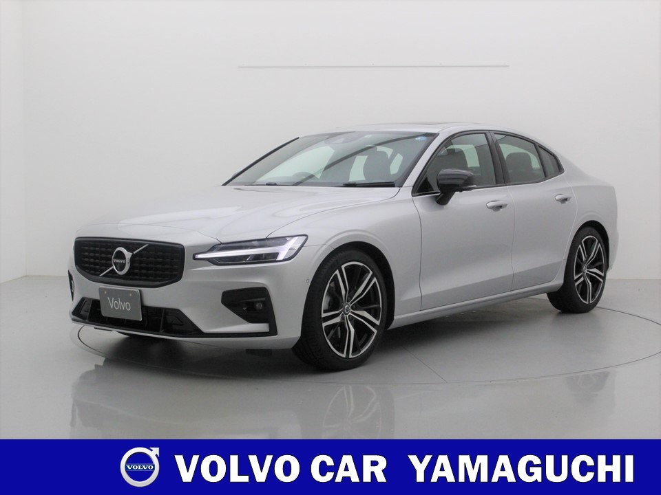 S60 B5 Rデザイン　当社社用車 B＆Ｗプレミアムオーディオ　パノラマサンルーフ　全方位カメラ　ＥＴＣ